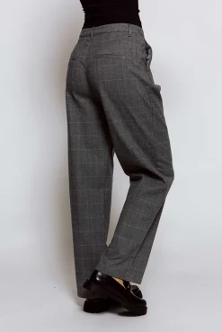 Zhrill Hosen*LENYA GREY
