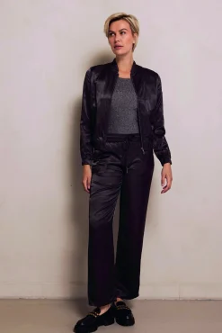 Zhrill Hosen*ZHISLA BLACK
