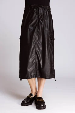 Zhrill Röcke & Shorts*ZHJIL V LEATHER BLACK